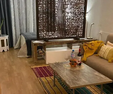 Nueva Vida, Precioso Estudio Estilo Marroqui Apartman *